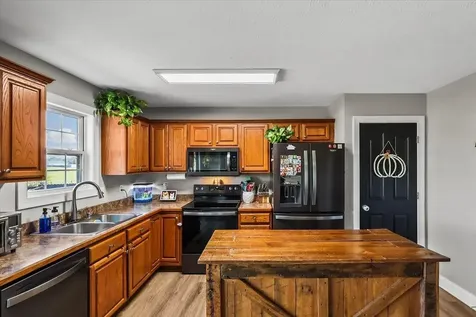 1318 Salem Circle Bowling Green KY 42101