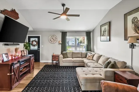 1318 Salem Circle Bowling Green KY 42101