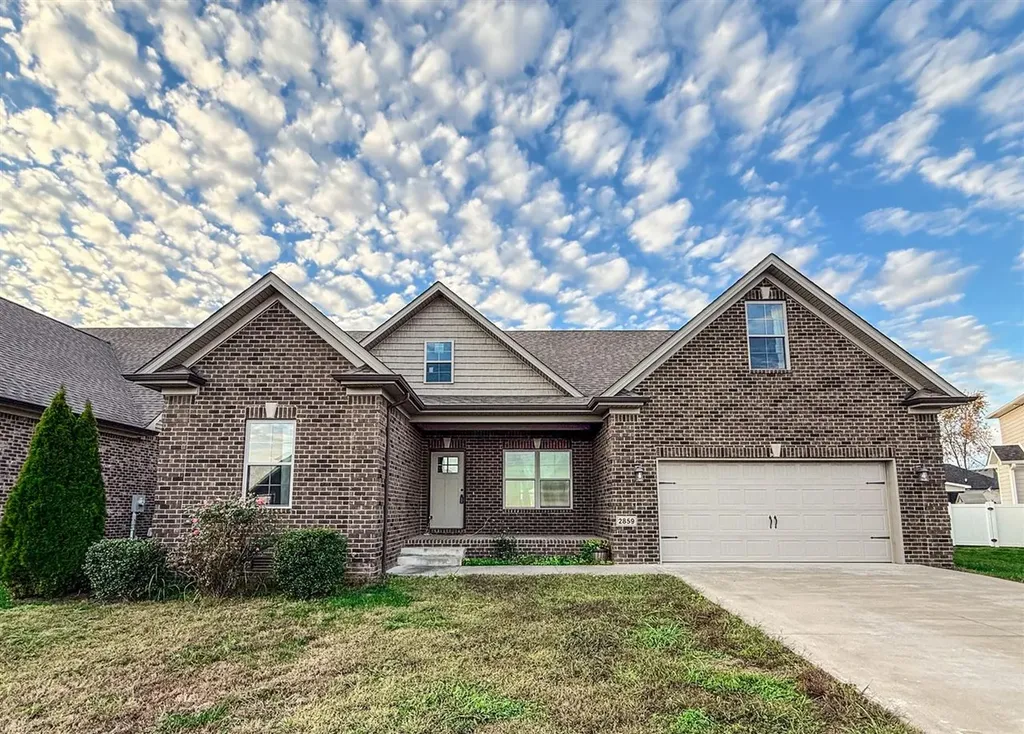 2859 Windsor Trace Court Bowling Green KY 42104