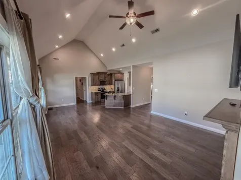 2859 Windsor Trace Court Bowling Green KY 42104