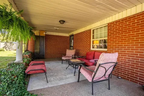 1307 Nashville Street Russellville KY 42276