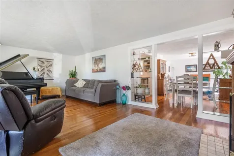 1307 Nashville Street Russellville KY 42276