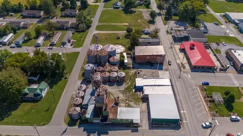103 E Gallatin Street Adairville KY 42202