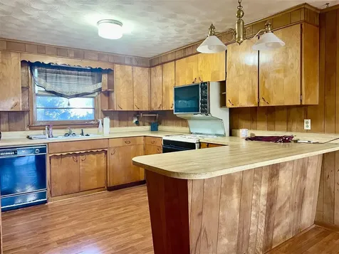 4386 Morgantown Road Russellville KY 42276