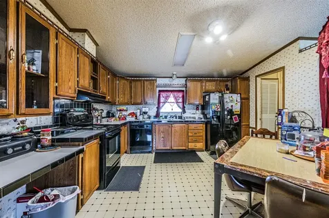 1960 Gaston Road Belton KY 42324