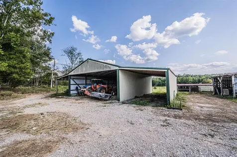 1960 Gaston Road Belton KY 42324