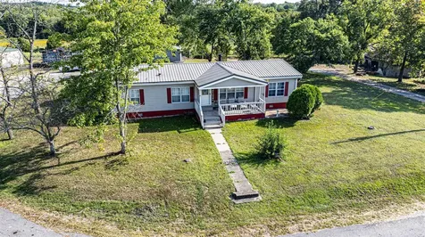 1960 Gaston Road Belton KY 42324