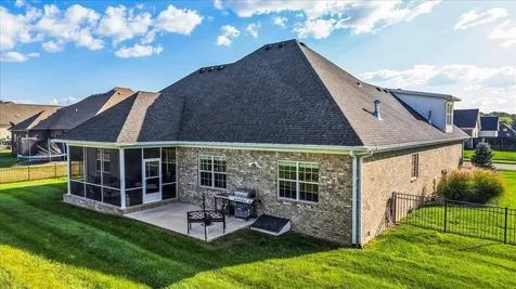 374 Old Post Drive Alvaton KY 42122