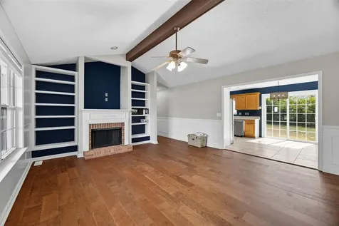 115 Cal Avenue Bowling Green KY 42104