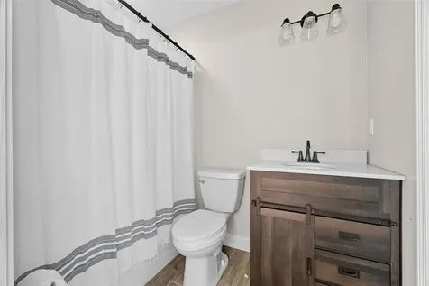 115 Cal Avenue Bowling Green KY 42104