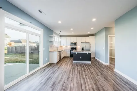 2845 Brahman Circle Bowling Green KY 42104