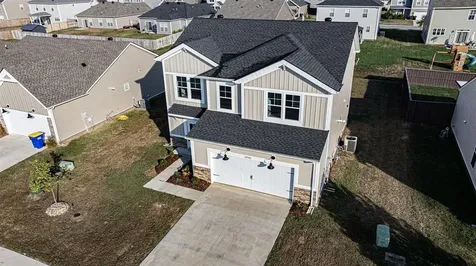 2845 Brahman Circle Bowling Green KY 42104
