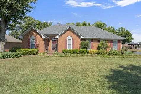 45 Fox Run Circle Bowling Green KY 42104
