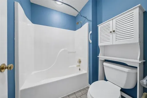 45 Fox Run Circle Bowling Green KY 42104