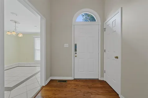 45 Fox Run Circle Bowling Green KY 42104