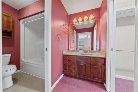 45 Fox Run Circle Bowling Green KY 42104