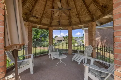 45 Fox Run Circle Bowling Green KY 42104
