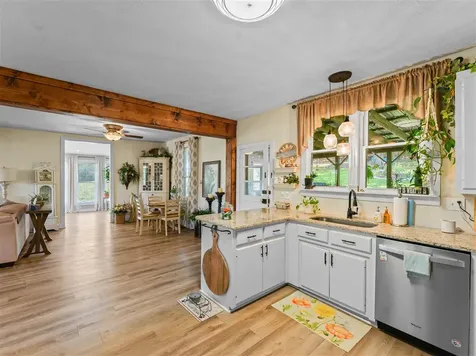 6234 Blue Level Road Bowling Green KY 42101