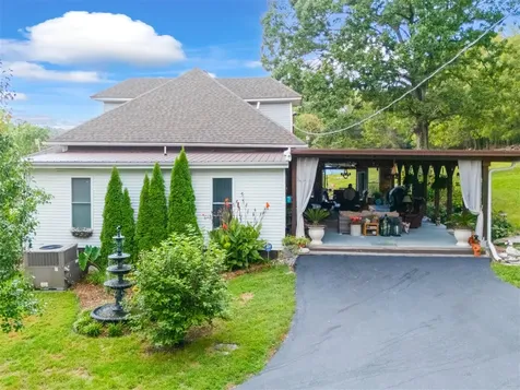 6234 Blue Level Road Bowling Green KY 42101