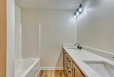 137 Fairfield Drive Russellville KY 42276