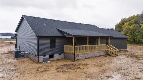 137 Fairfield Drive Russellville KY 42276