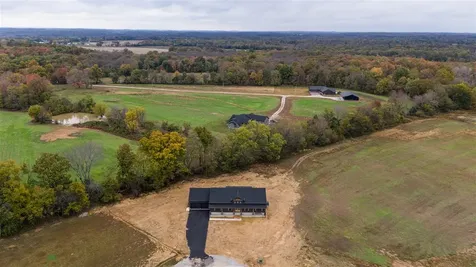137 Fairfield Drive Russellville KY 42276