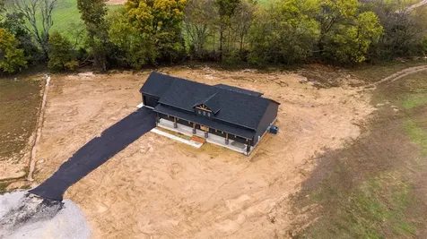137 Fairfield Drive Russellville KY 42276