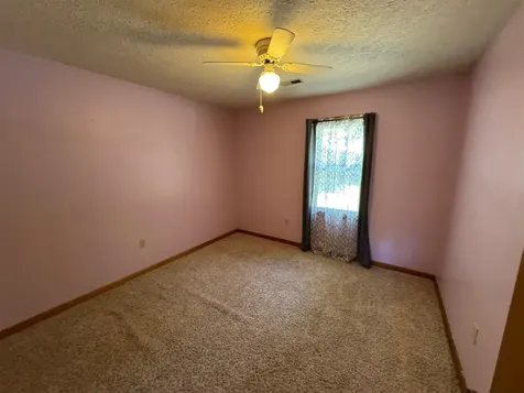 125 Cherokee Drive Morgantown KY 42261