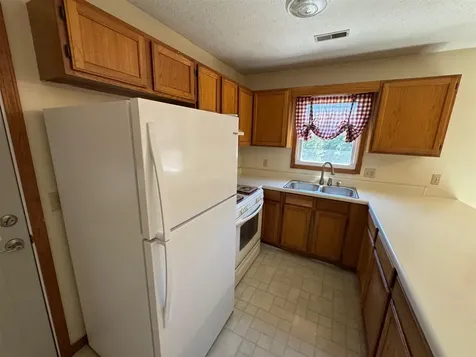 125 Cherokee Drive Morgantown KY 42261