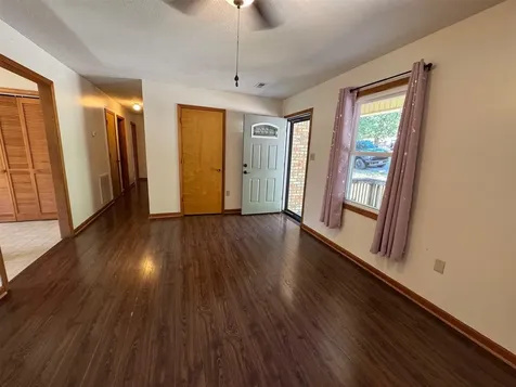 125 Cherokee Drive Morgantown KY 42261