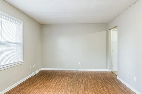 2120 Robin Road Bowling Green KY 42101