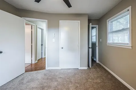 2120 Robin Road Bowling Green KY 42101