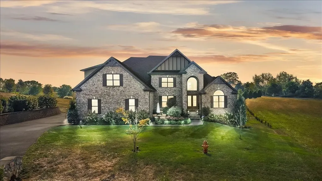132 Sterling Oak Court Alvaton KY 42122