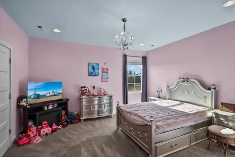 132 Sterling Oak Court Alvaton KY 42122