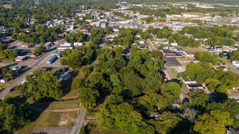 240 N Main Street Adairville KY 42202