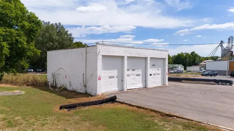 240 N Main Street Adairville KY 42202