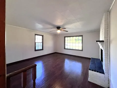 1049 Highway 949 Dunmor KY 42339