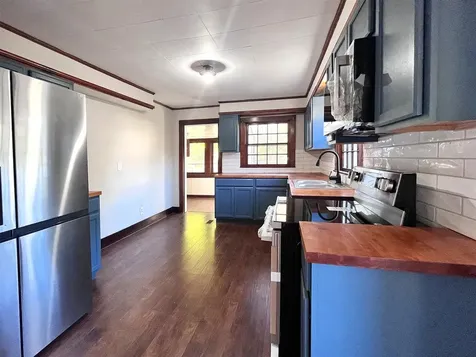 1049 Highway 949 Dunmor KY 42339