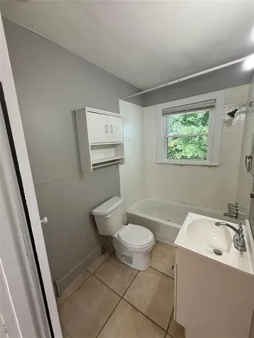 221 Stuart Avenue Russellville KY 42276