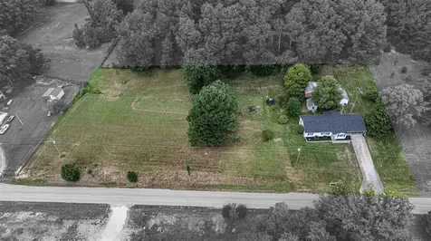 1169 Highway 949 Dunmor KY 42339