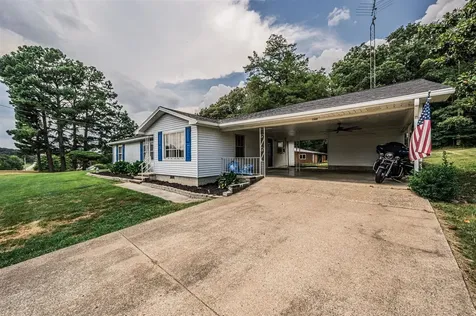 1169 Highway 949 Dunmor KY 42339