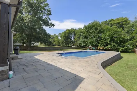 117 Prospect Lane Bowling Green KY 42104
