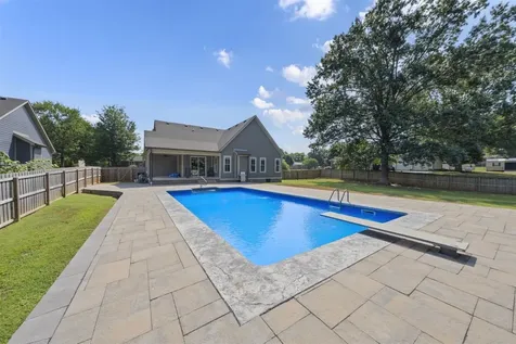 117 Prospect Lane Bowling Green KY 42104