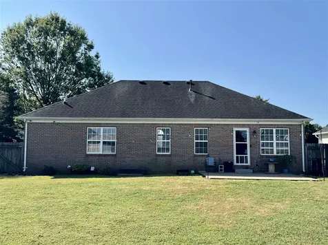 926 Angelica Street Bowling Green KY 42104