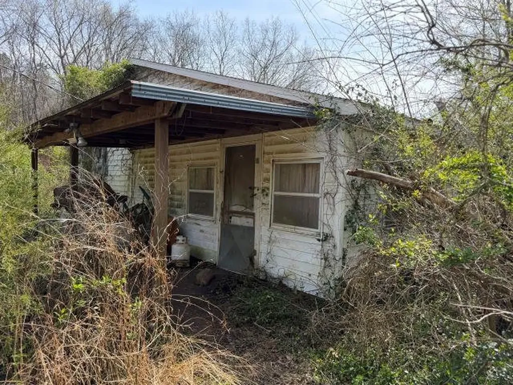 132 Rays Branch Road Bowling Green KY 42101