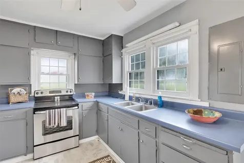 597 Prices Mill Road Adairville KY 42202-8207