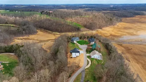 386 Indian Point Road Glasgow KY 42141