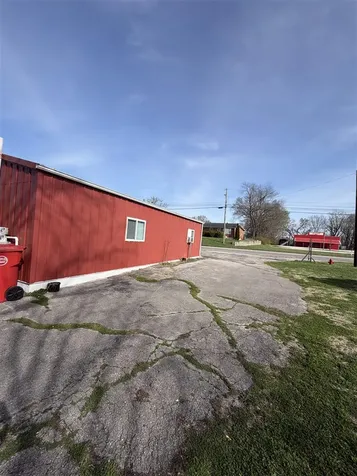 406 S Dixie Highway Cave City KY 42127