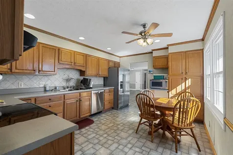 718 Ladera Drive Bowling Green KY 42101