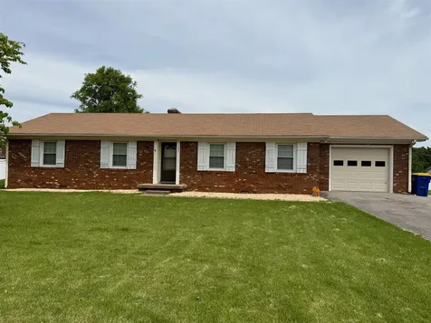 1831 Grider Pond Road Bowling Green KY 42104
